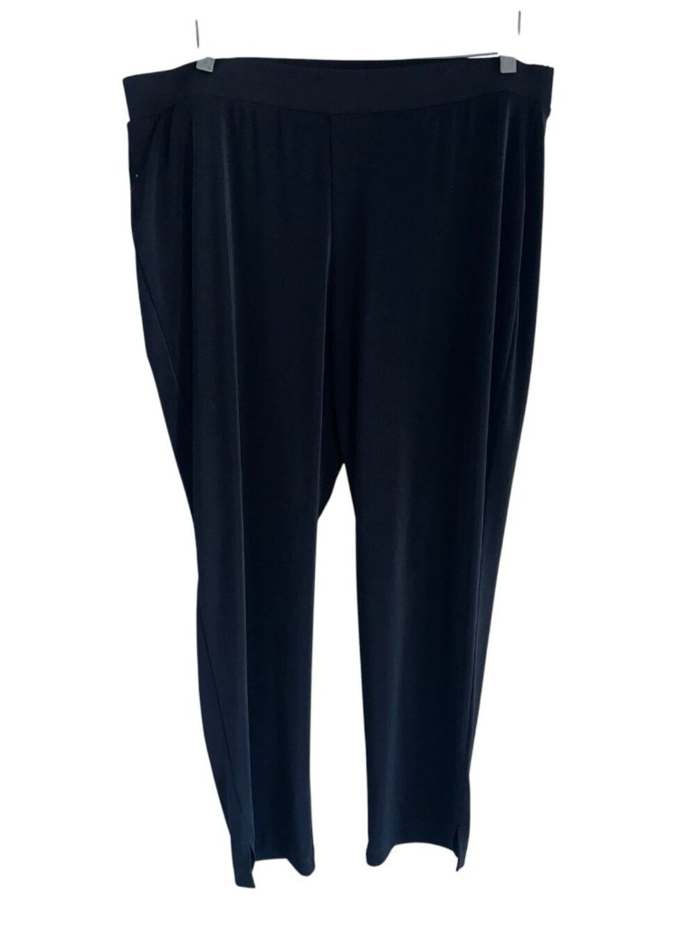 Chicos Easywear Pull On Pants Size 3 Or XL Black Straight Leg Slinky Knit Travel